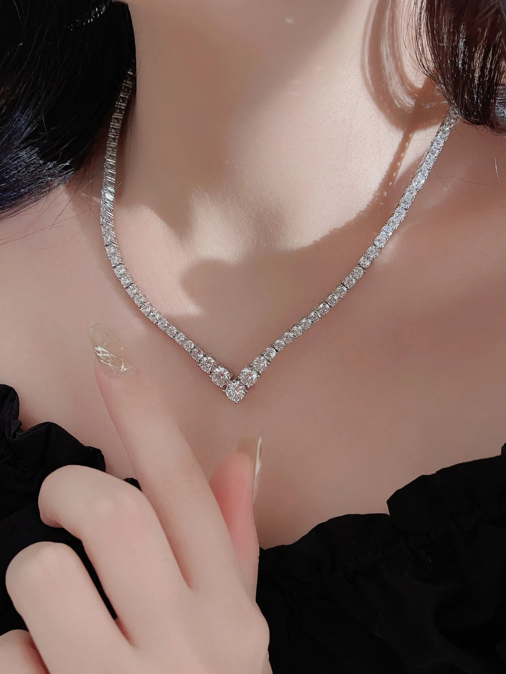 European and American New Personalized S925 Silver Zircon Necklace, Simple Necklace, Female Niche Design Sense