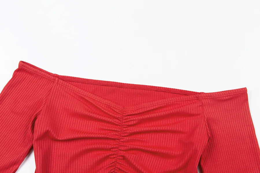 Off-Shoulder Stretch Tee – Streets to the Club