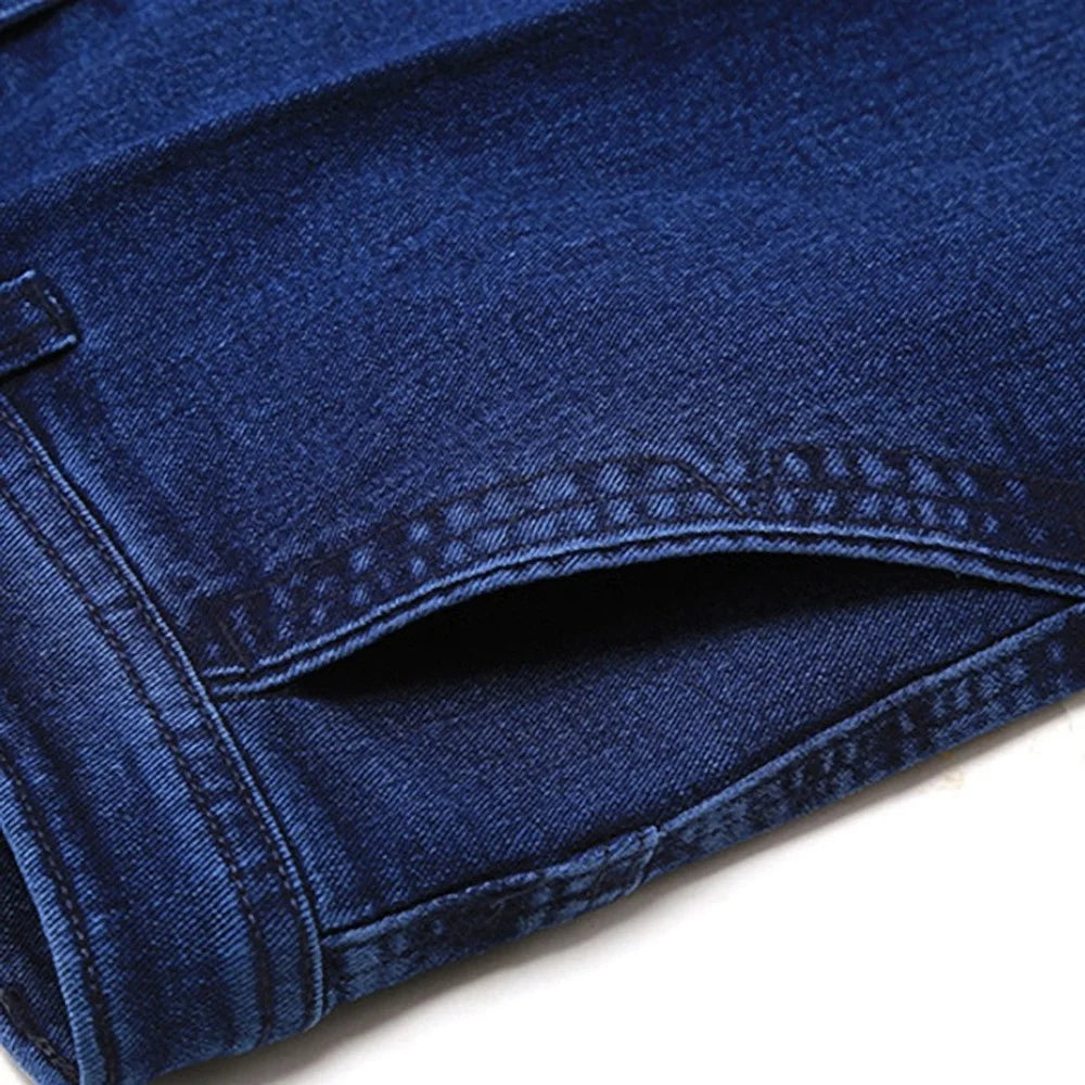 Men’s Classic Stretch Straight-Leg Jeans, Sizes 30–45