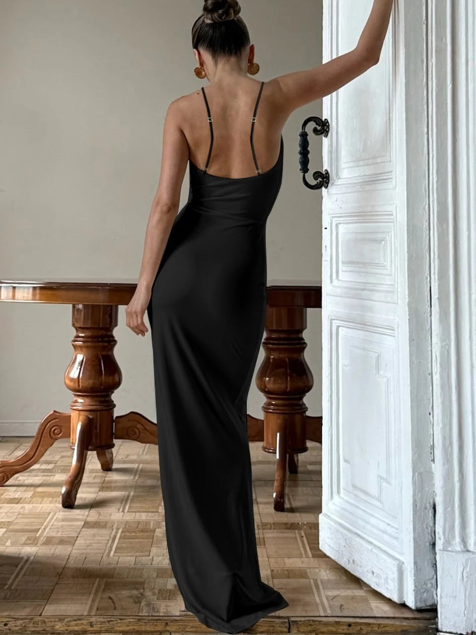 European and American fashion high-end elegant temperament solid color hollow out backless hanging neck dress