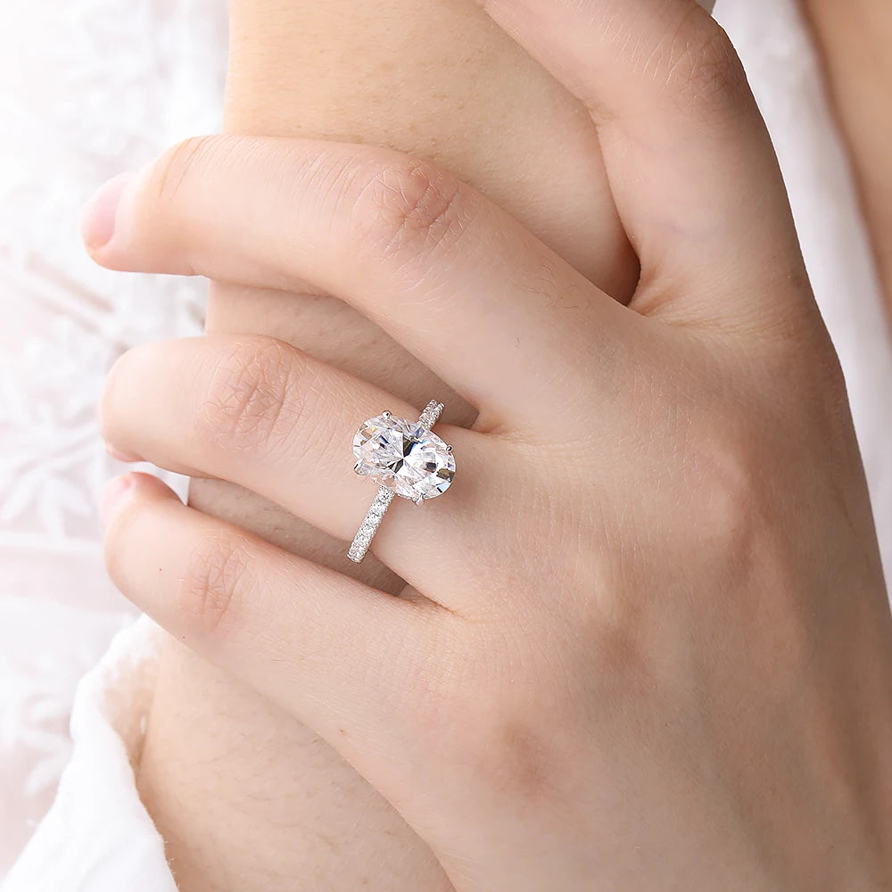 4.5CT Oval Cut Full Moissanite Rings for Women Sparkling Diamond S925 Sterling Silver Plated 18K Wedding Band Jewelry With GRA