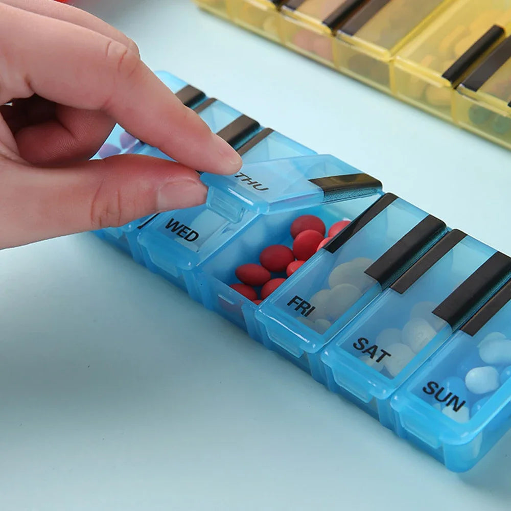 1 Pcs Pills Organizer Large, Weekly Medicine Pill Organizers, 7 Day Pills Box Cases Travel for Big Vitamin Supplements Fish Oil